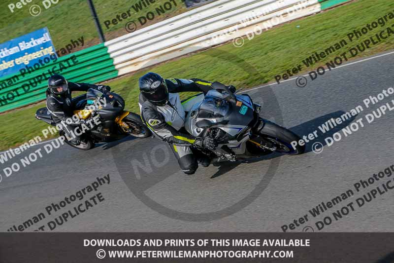 PJM Wedding Photography;enduro digital images;event digital images;eventdigitalimages;mallory park;mallory park photographs;mallory park trackday;mallory park trackday photographs;no limits trackdays;peter wileman photography;racing digital images;trackday digital images;trackday photos
